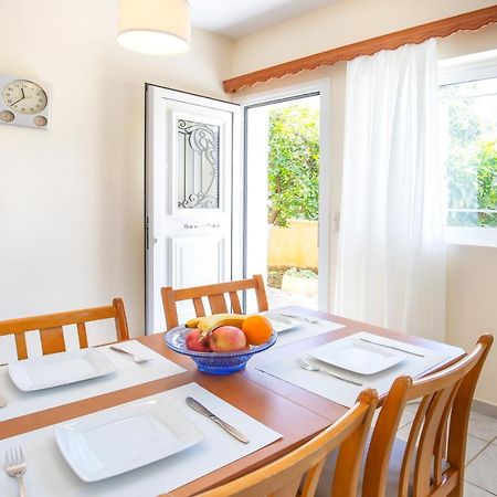 Apartamento Βιλα Μπουμπουλινα Sami  Exterior foto