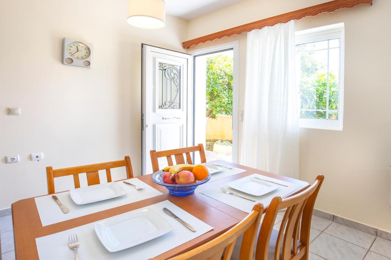 Apartamento Βιλα Μπουμπουλινα Sami  Exterior foto