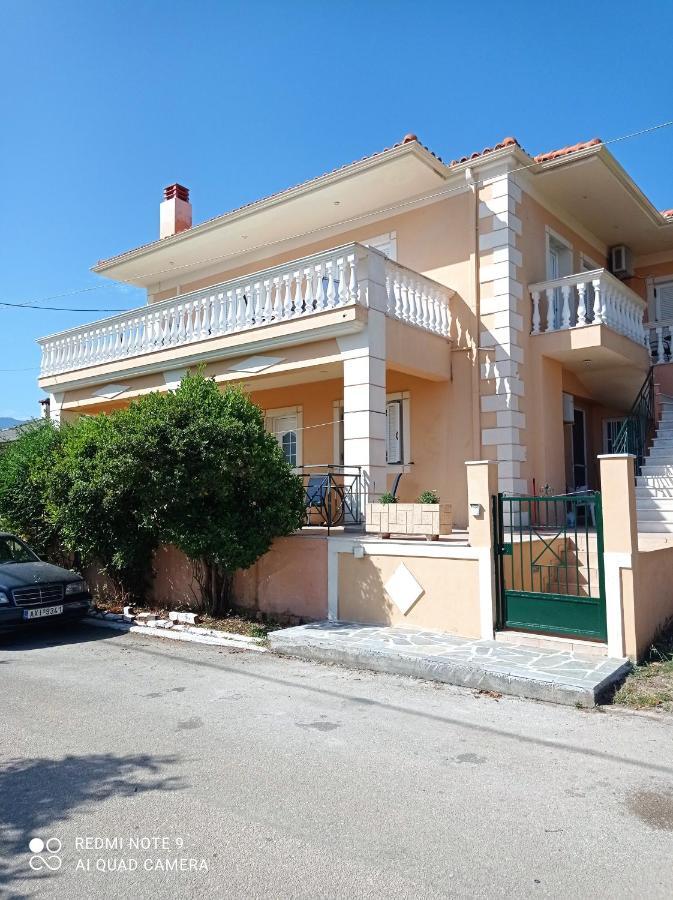 Apartamento Βιλα Μπουμπουλινα Sami  Exterior foto